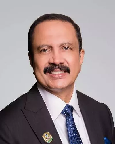 Dr. Azad Moopen